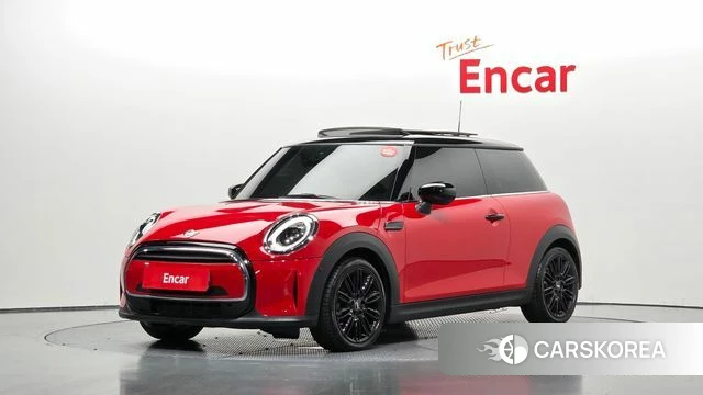 Mini Cooper 2023 Красный из Кореи