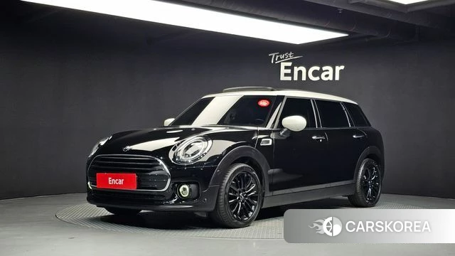 Mini Cooper Clubman 2021 Черный из Кореи