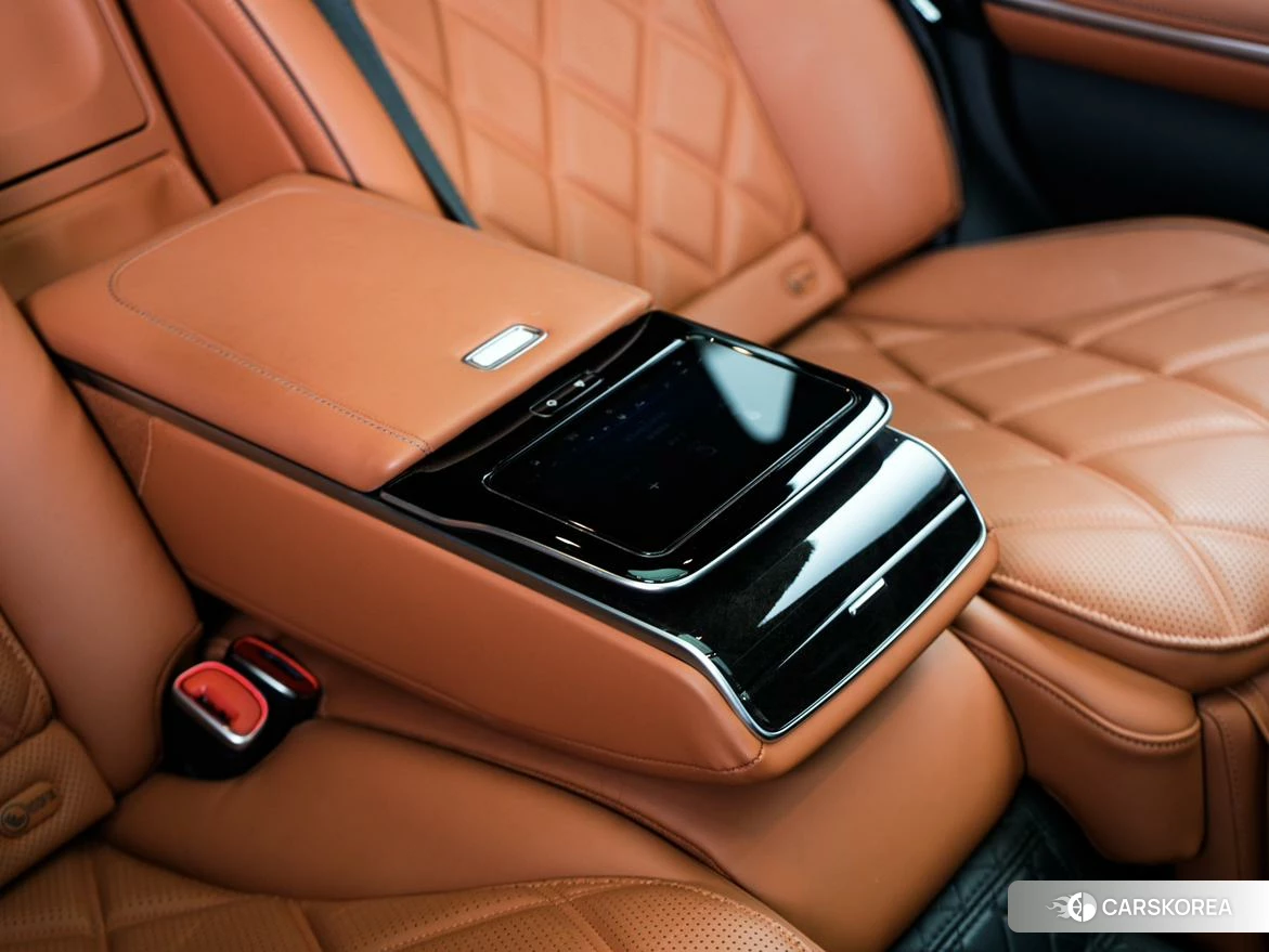 Mercedes-Benz Maybach S-class 2022 Черный из Китая