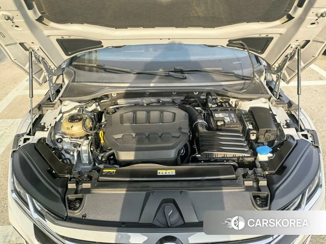 Volkswagen CC 2024 Темно-серый из Китая