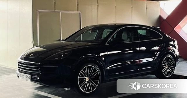 Porsche Cayenne (PO536) 2020 Черный из Кореи