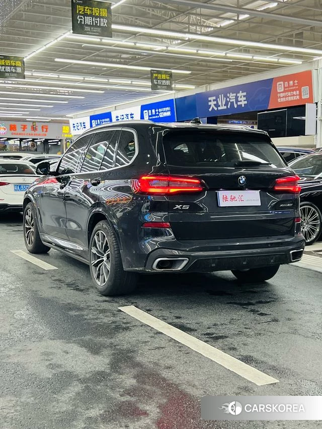 BMW X5 (imported) 2022 Черный из Китая