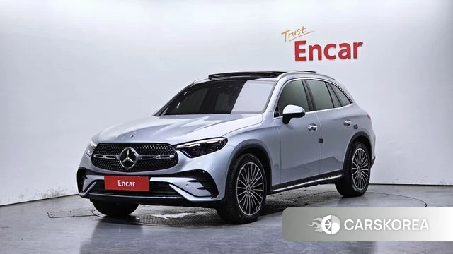 Mercedes-Benz GLC-Class X254 2024 Серебристо-серый из Кореи