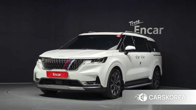 Kia Carnival 4th generation 2023 Белый из Кореи