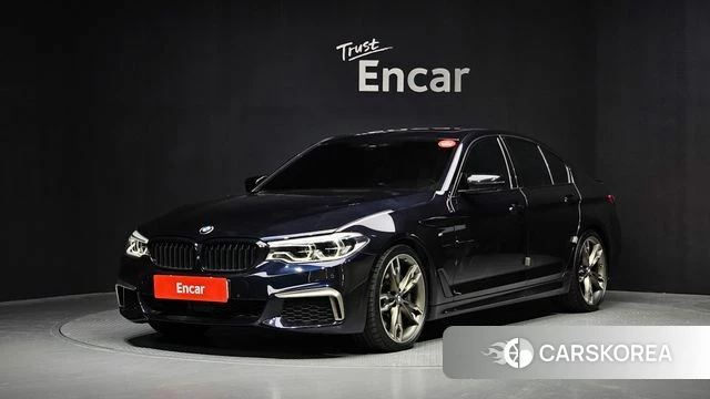 BMW 5 Series (G30) 2019 Черный из Кореи
