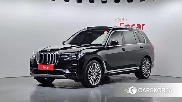 BMW X7 (G07) 2022 Черный из Кореи