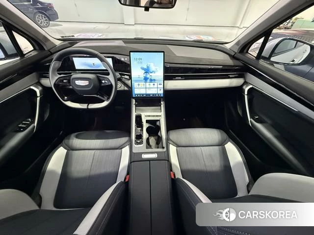 Geely Automobile Boyue L 2025 Серебристо-серый из Китая