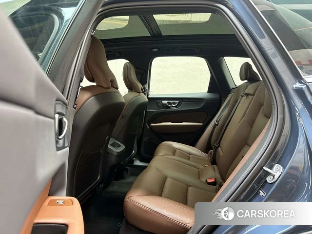 Volvo XC60 2025 Синий из Китая