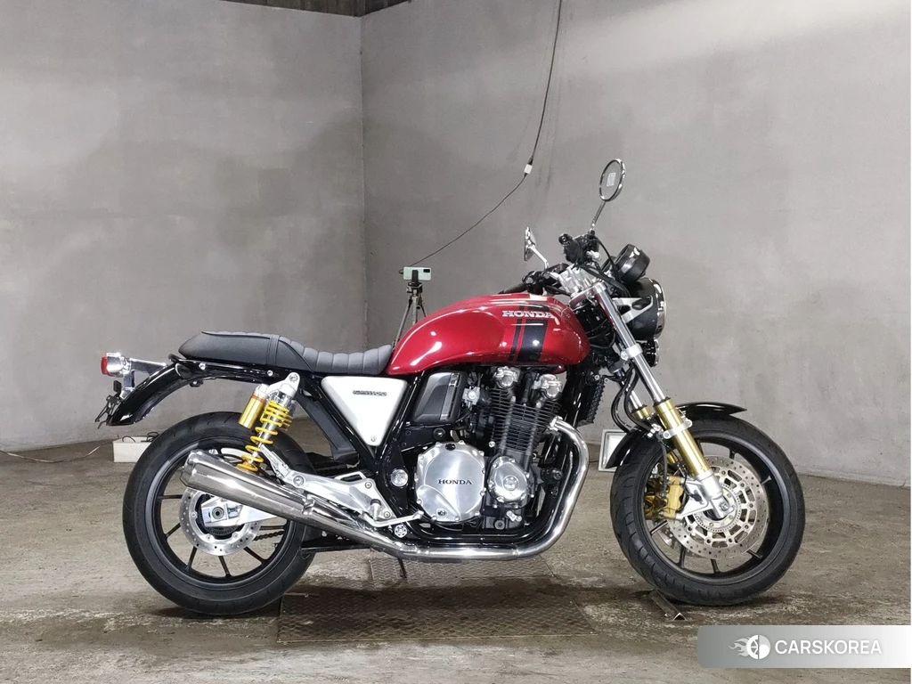 Проданный Honda CB1100RS 2017 из Японии