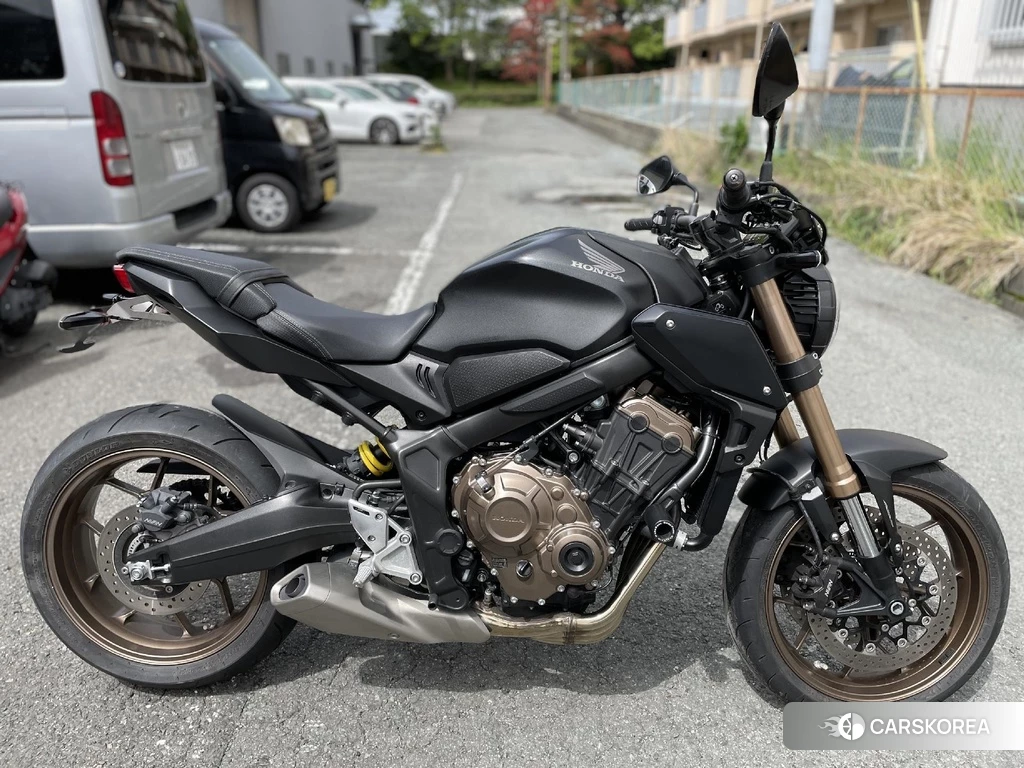 Проданный Honda CB650R 2021 из Японии
