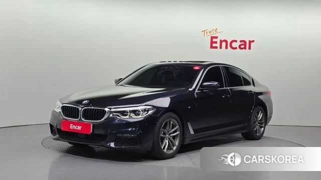 BMW 5 Series (G30) 2019 Черный из Кореи