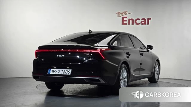 Kia K8 2022 Черный из Кореи