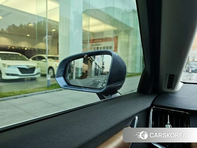Volvo S90 2018 Синий из Китая