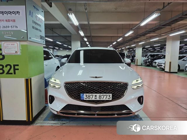 Genesis GV70 2023 Белый из Кореи