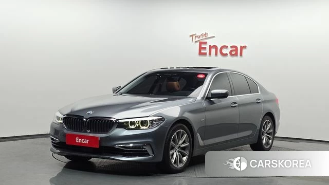 BMW 5 Series (G30) 2018 Серебряный из Кореи