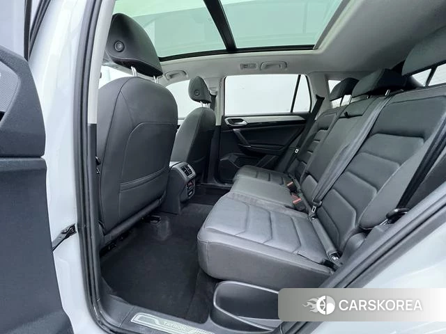 Volkswagen Tanyue 2021 Белый из Китая