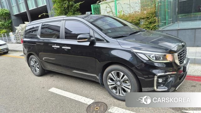 Kia The New Carnival 2019 Черный из Кореи