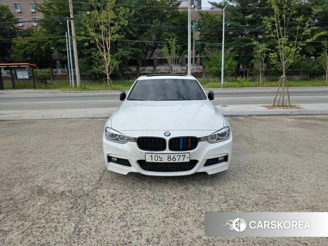 BMW 3 Series (F30) 2018 Белый из Кореи