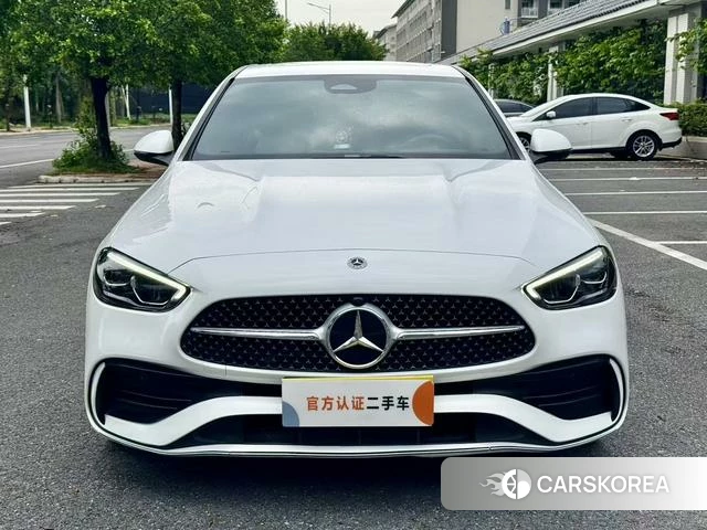 Mercedes-Benz Class C 2023 Белый из Китая