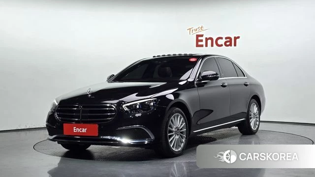 Mercedes-Benz E-Class W213 2023 Черный из Кореи
