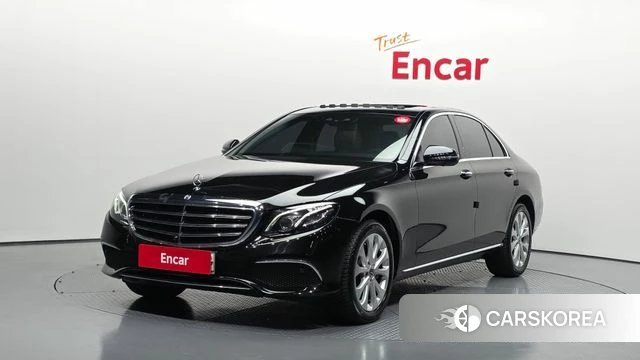 Mercedes-Benz E-Class W213 2018 Черный из Кореи