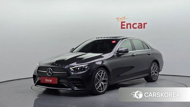 Mercedes-Benz E-Class W213 2021 Серый из Кореи