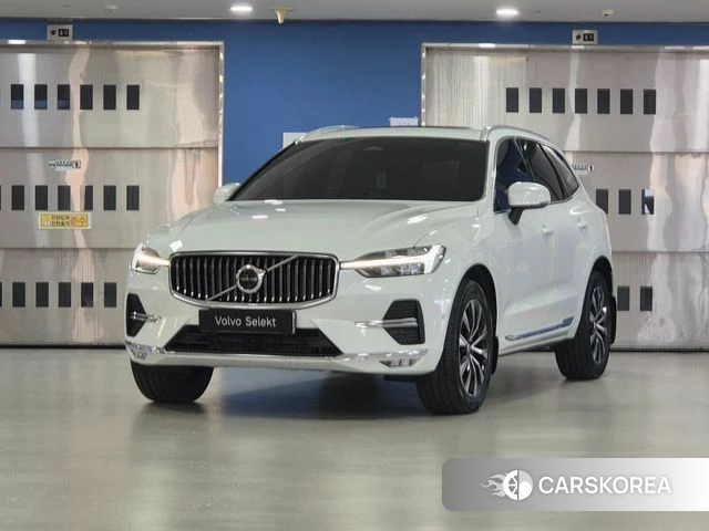 Volvo XC60 second Generation 2025 Белый из Кореи