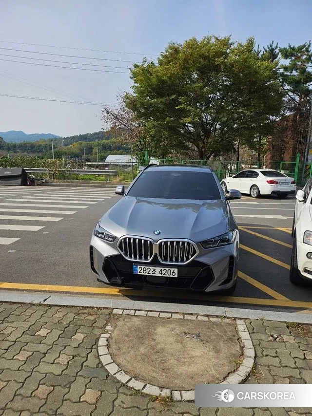 BMW X6 (G06) 2025 Серебристо-серый из Кореи