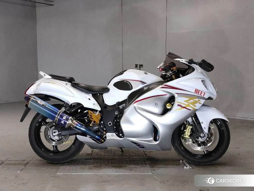 Проданный Suzuki GSX1300R HAYABUSA 2015 из Японии