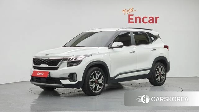 Kia Seltos 2021 Белый из Кореи