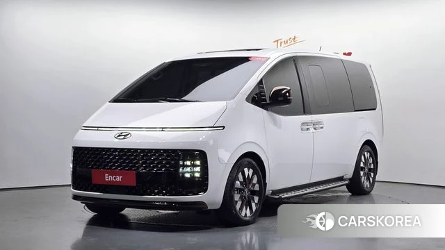 Hyundai Staria 2021 Белый из Кореи