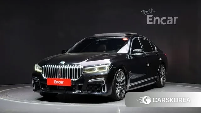 BMW 7 Series (G11) 2021 Черный из Кореи