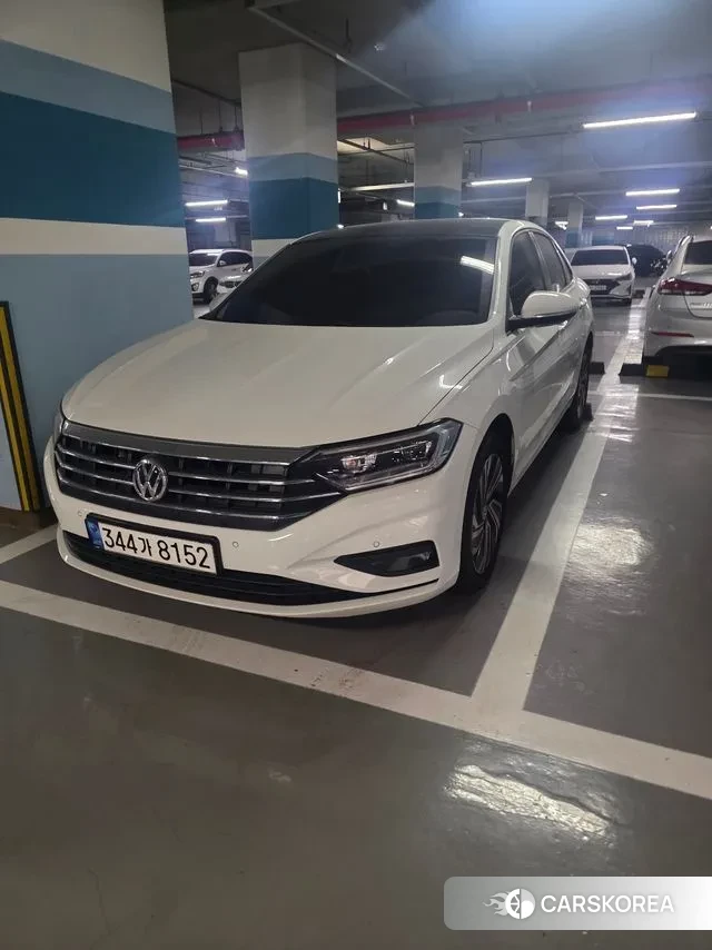 Volkswagen 7th Generation of Jetta 2020 Белый из Кореи