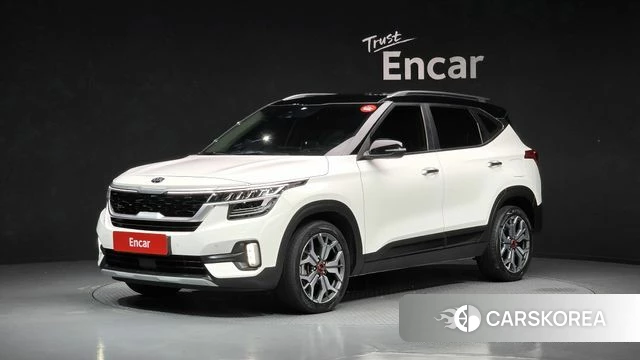 Kia Seltos 2021 Белый из Кореи