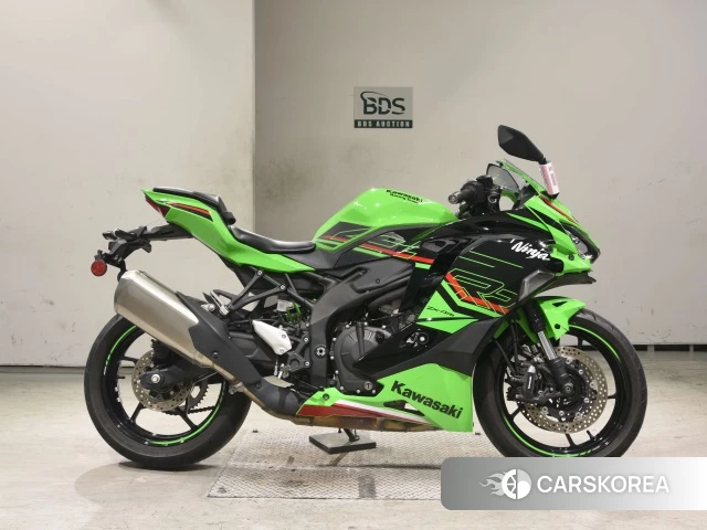 Kawasaki ZX-4RR 2023 из Японии
