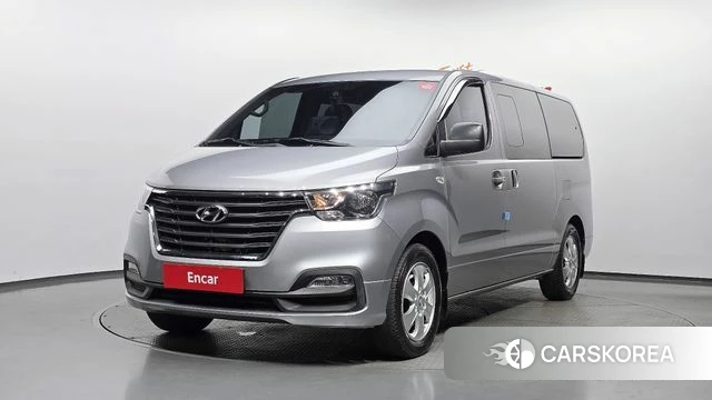 Hyundai The New Grand Starex 2020 Серебристо-серый из Кореи