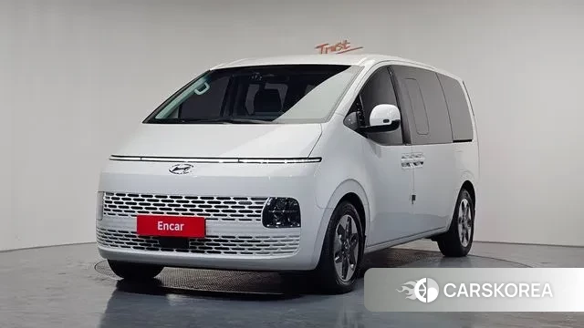Hyundai Staria 2021 Белый из Кореи