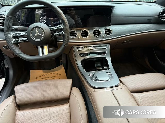 Mercedes-Benz E-class 2022 Черный из Китая