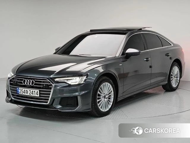 Audi A6 (C8) 2021 Серый из Кореи