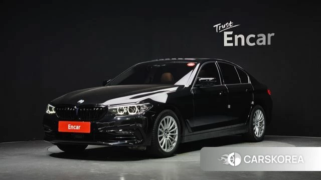 BMW 5 Series (G30) 2019 Черный из Кореи
