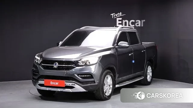 Ssangyong Rexton Sports 2020 Серый из Кореи