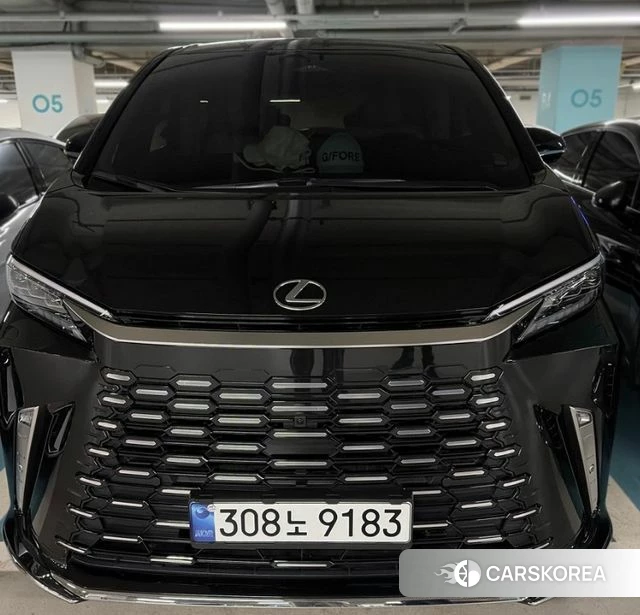Lexus LM Second Generation 2024 Черный из Кореи