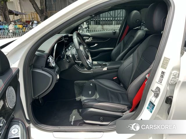 Mercedes-Benz C-class AMG 2021 Белый из Китая