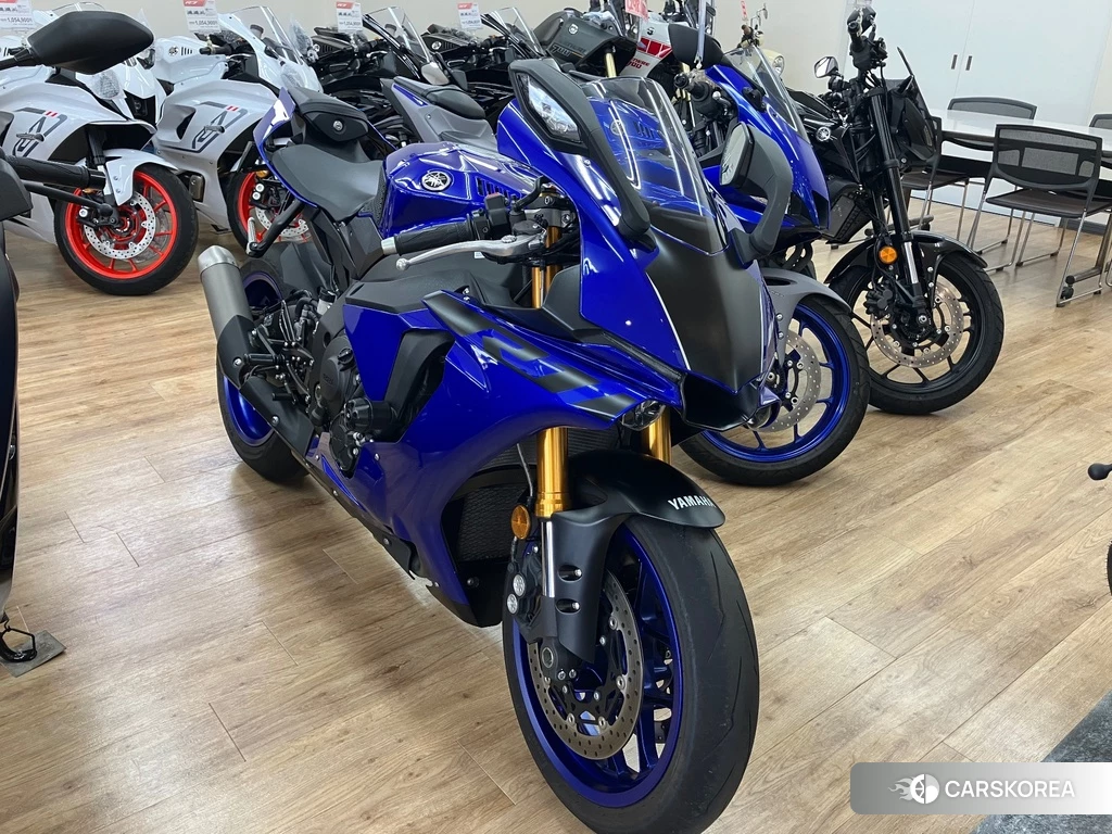 Проданный Yamaha YZF-R1 2018 из Японии
