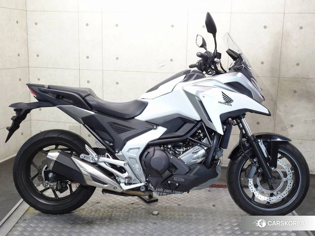 Проданный Honda NC750X DCT 2022 из Японии