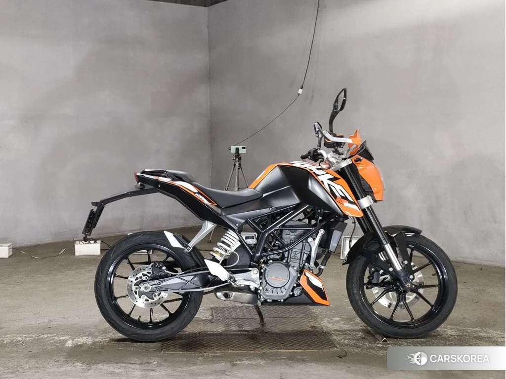 Проданный KTM 200 DUKE 2012 из Японии
