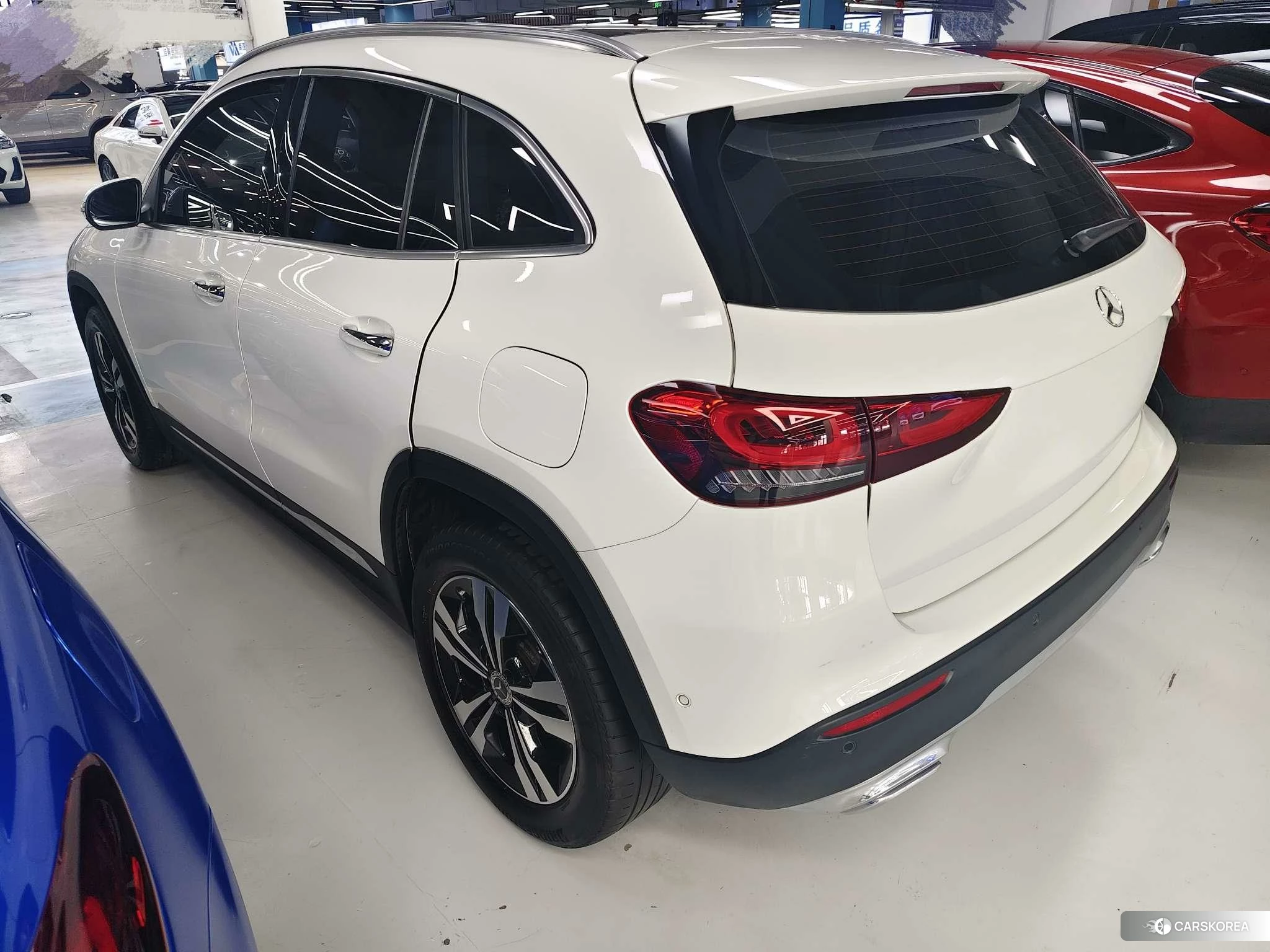 Mercedes-Benz GLA 2021 Белый из Китая