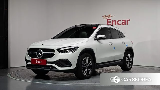 Mercedes-Benz GLA - Class H247 2021 Белый из Кореи