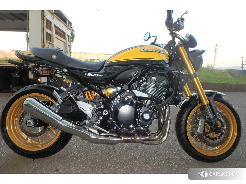 Проданный Kawasaki Z900RS SE 2022 из Японии