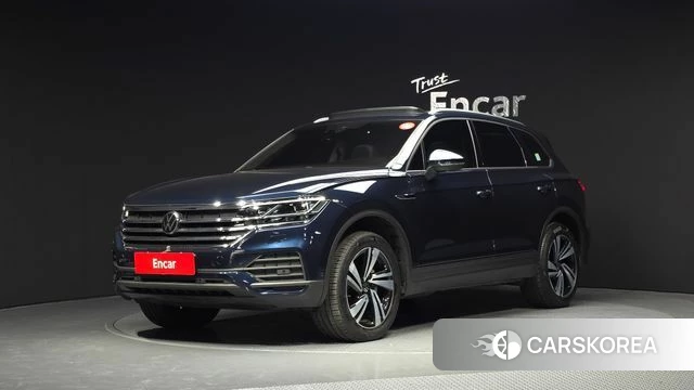 Volkswagen Touareg 3rd generation 2023 Синий из Кореи